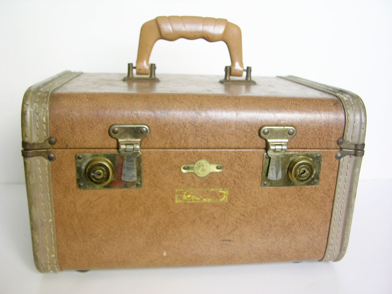 old vintage empire brand luggage train case by hootandeye on etsy old vintage empire brand luggage train case by hootandeye on etsy