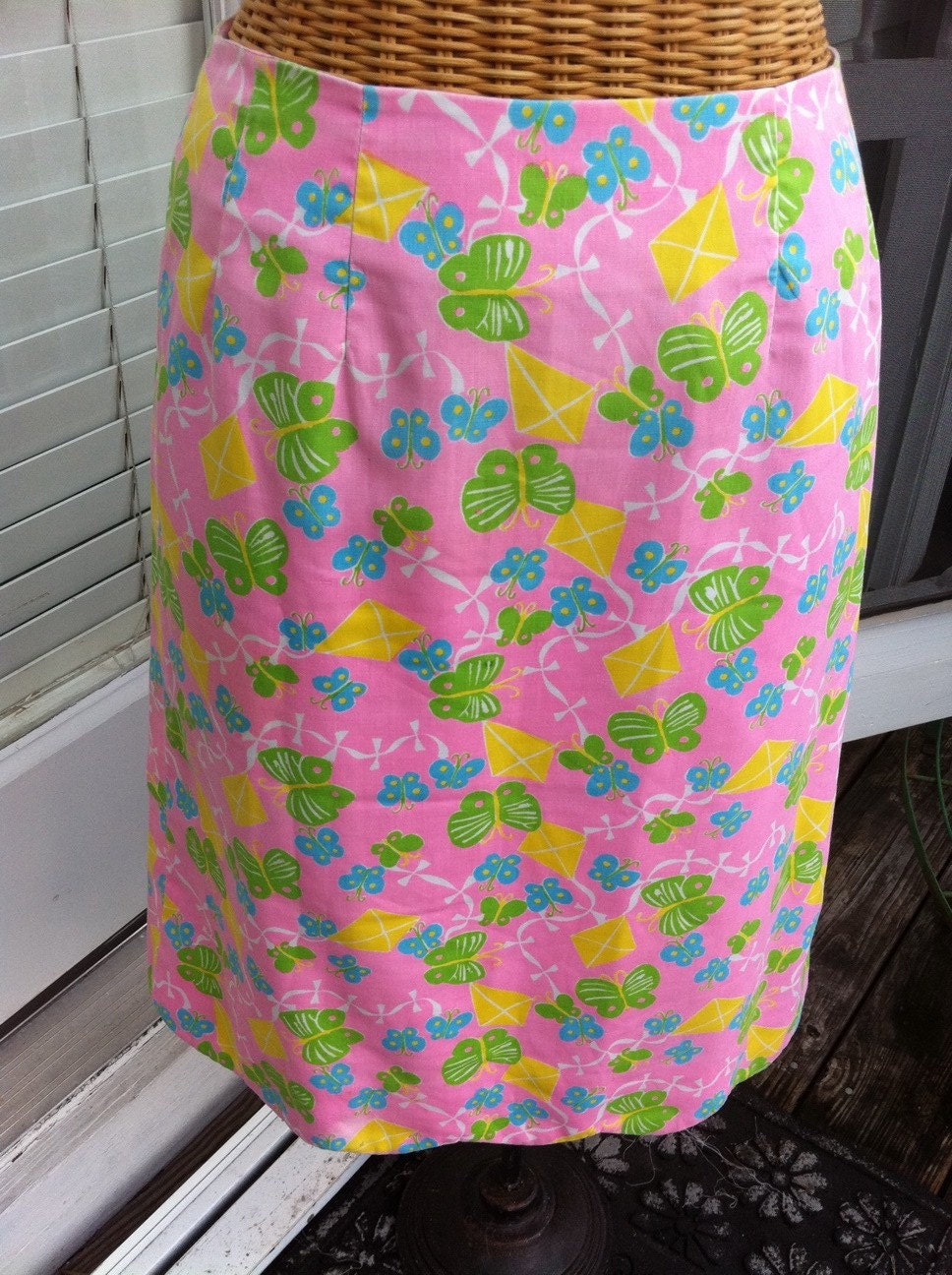 Vintage Lilly Pulitzer skirt.  Key West Fashions, Florida.  Small.  Pink.  Green and blue butterfies, yellow kites.  Palm Beach style.