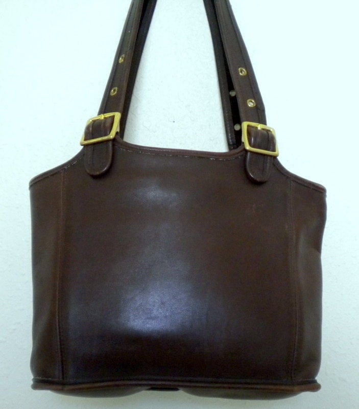 brown vintage coach purse