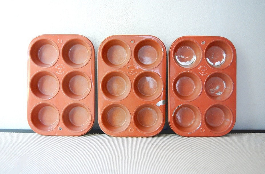 Set Of 3 Vintage Pastel Pink Bake King Muffin Pans (FEATURED on the FRONT PAGE of Etsy)