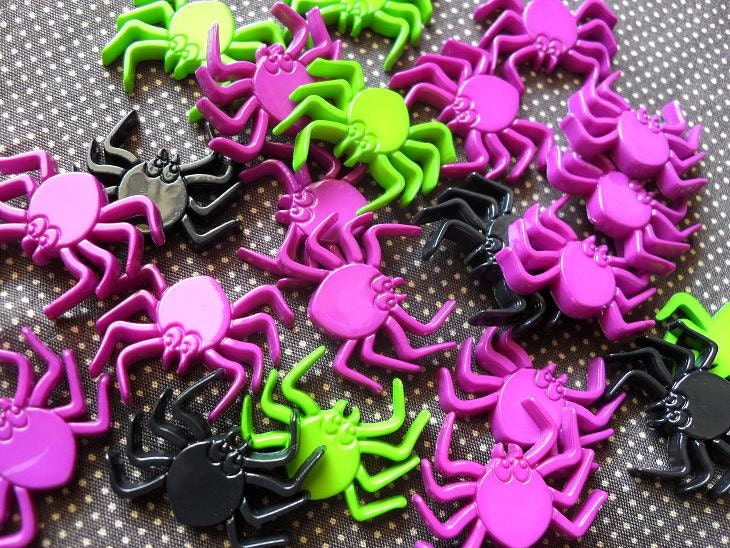 Spider Cabochon - 24 PCS only 3.15 USD