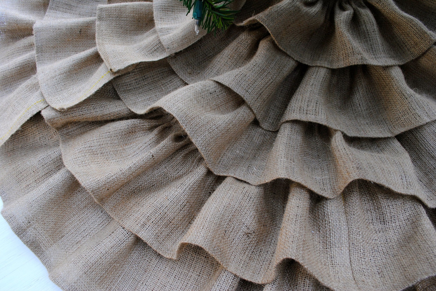 Ruffled Burlap Tree Skirt 60 Inch