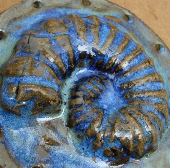 3D Vibrant Blue Ammonite Fossil Ceramic Start for Pine Needle Basket