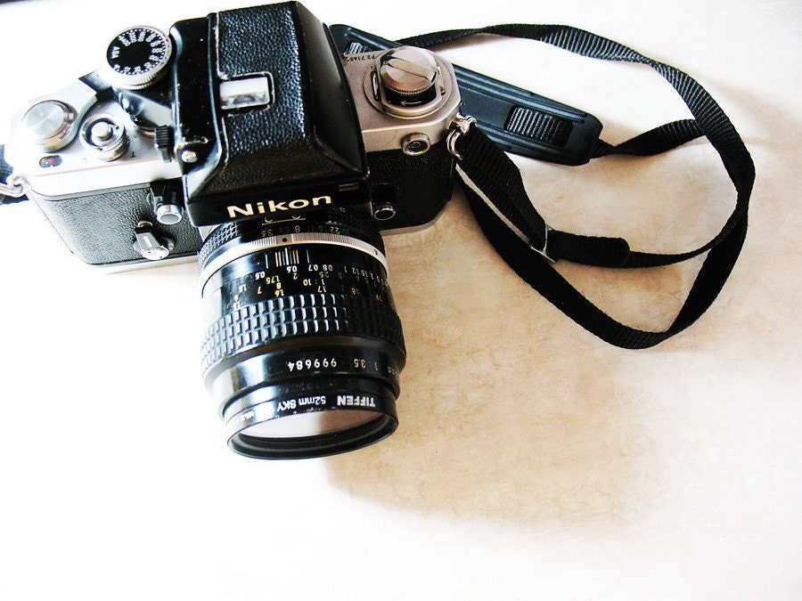 MARKDOWN - Nikon F2 Photomic Manual Focus SLR Film Camera