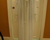 Beautiful Vintage Penoir Set