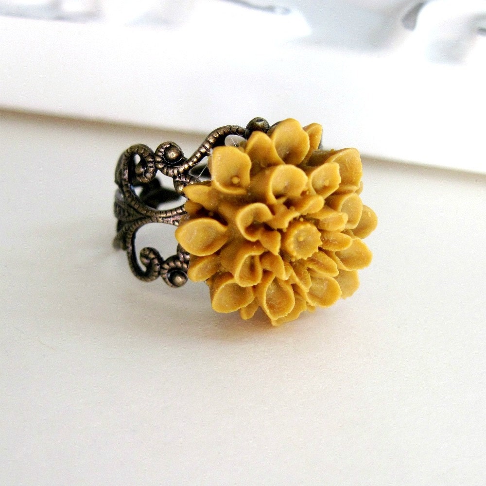 Mustard Yellow Flower Ring Dahlia Flower Vintage Style Ring Cocktail Ring Filigree Ring Bridesmaid Gift - Butternut Dreams