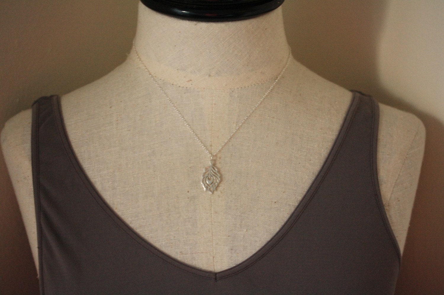Small Peacock Feather Silhouette Necklace, Sterling Silver Pendant, Small Charm Jewelry, Bird Feather Fashion