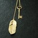 Long Lariat Necklace with Silver Feather and Key, Long Pendant Jewellery, Tie Jewelry, Simple, Bridal Fashion, Bridesmaids