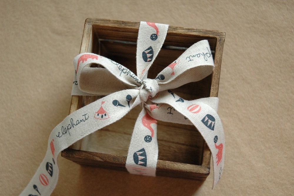 Circus, Circus, Elephant Linen Tape