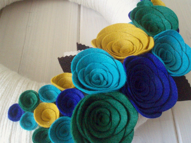Yarn Wreath Felt Handmade Door Decoration - Peacock Garden 12in