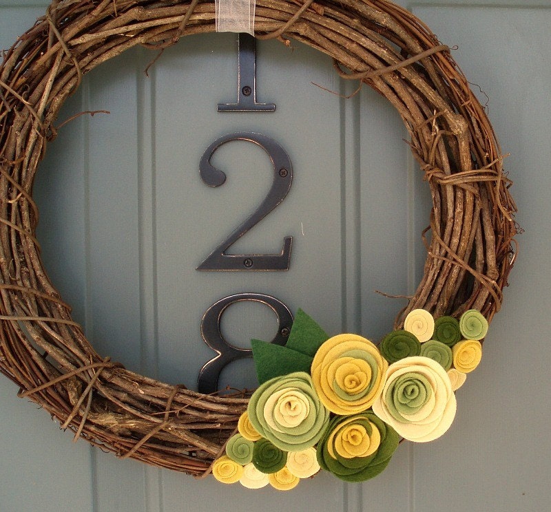 Grapevine Wreath Felt Handmade Door Wall Decoration - Greenbeans 12in