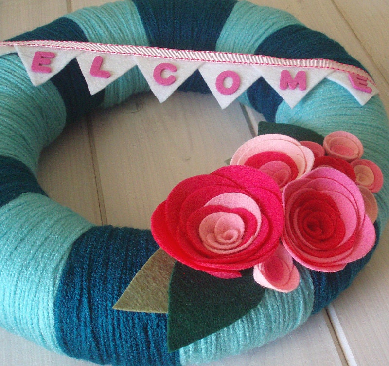 Yarn Wreath Handmade Front Door - Bubblegum 12in.