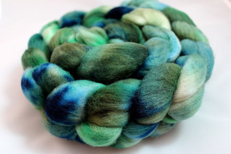 Fenway - Handpainted 64s Merino Top 5.3 oz Spinning Fiber