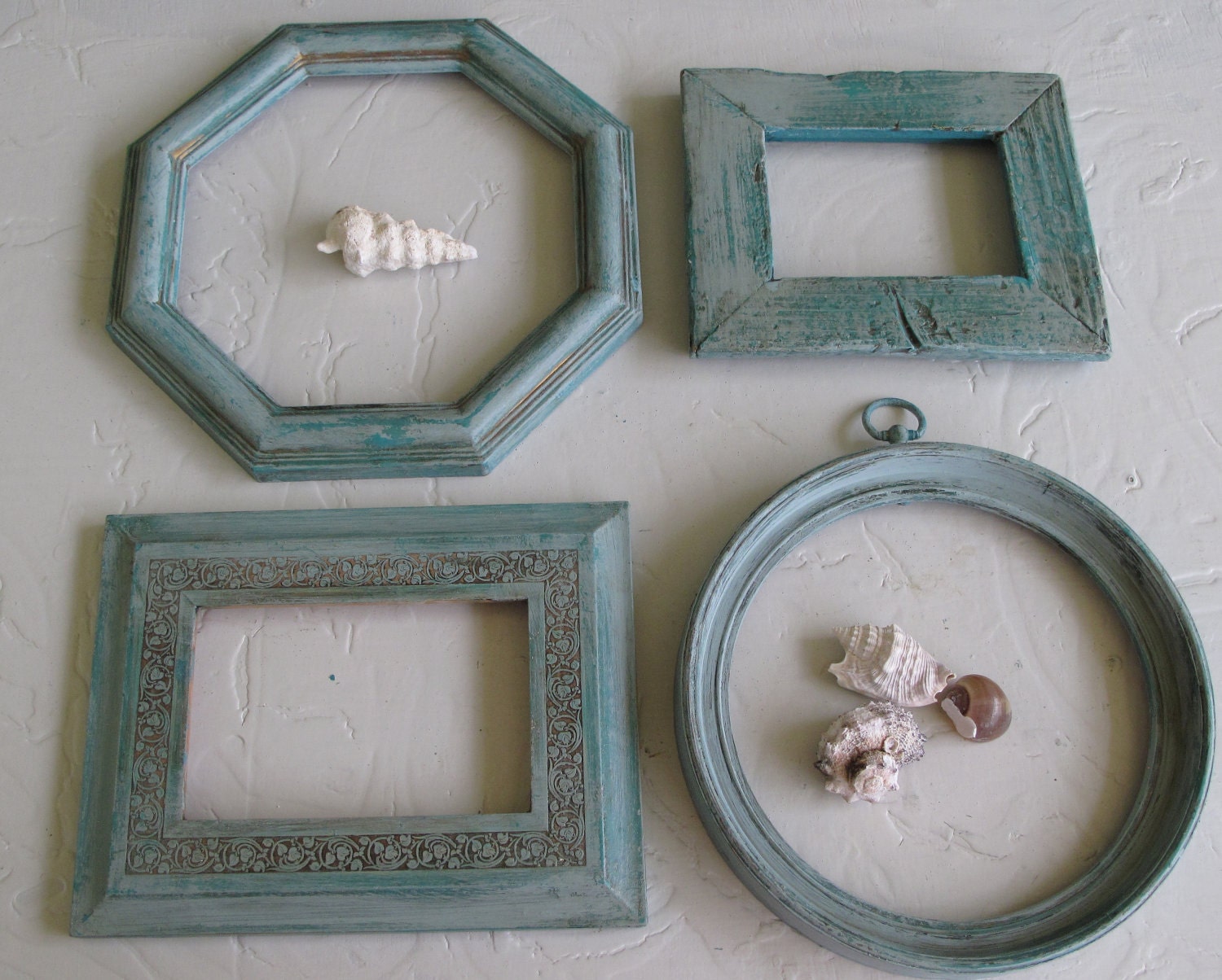 Gallery Collection of Frames, Octagon, Round, Handfinished Distressed in Duck Egg Blue, Gift