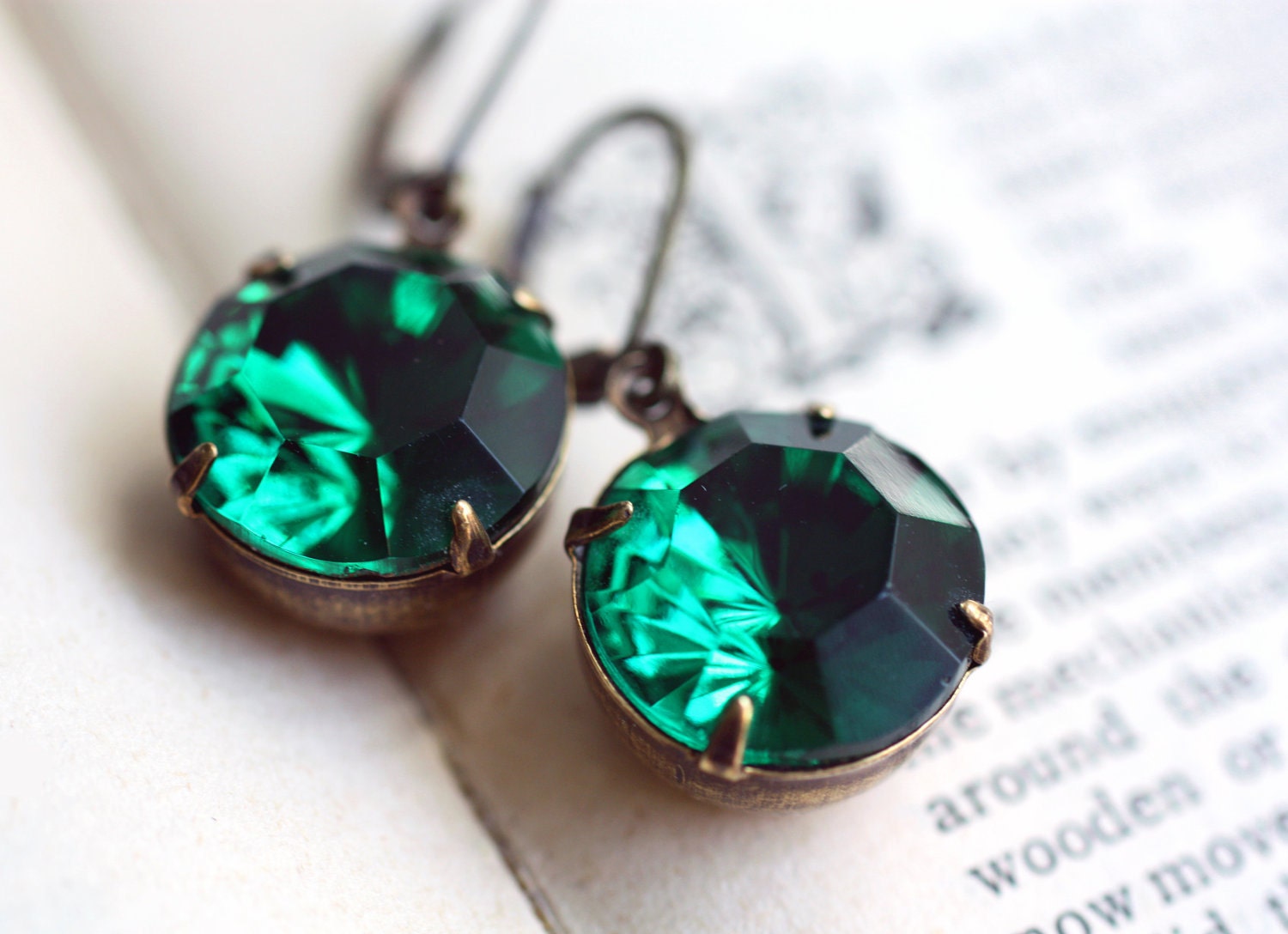vintage emerald