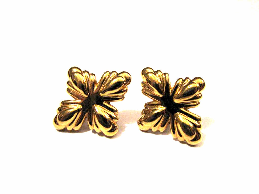 Vintage Monet Gold Tone Shield Star Flower Pierced Earrings