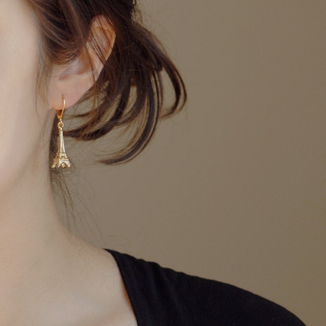 La Tour Eiffel earrings