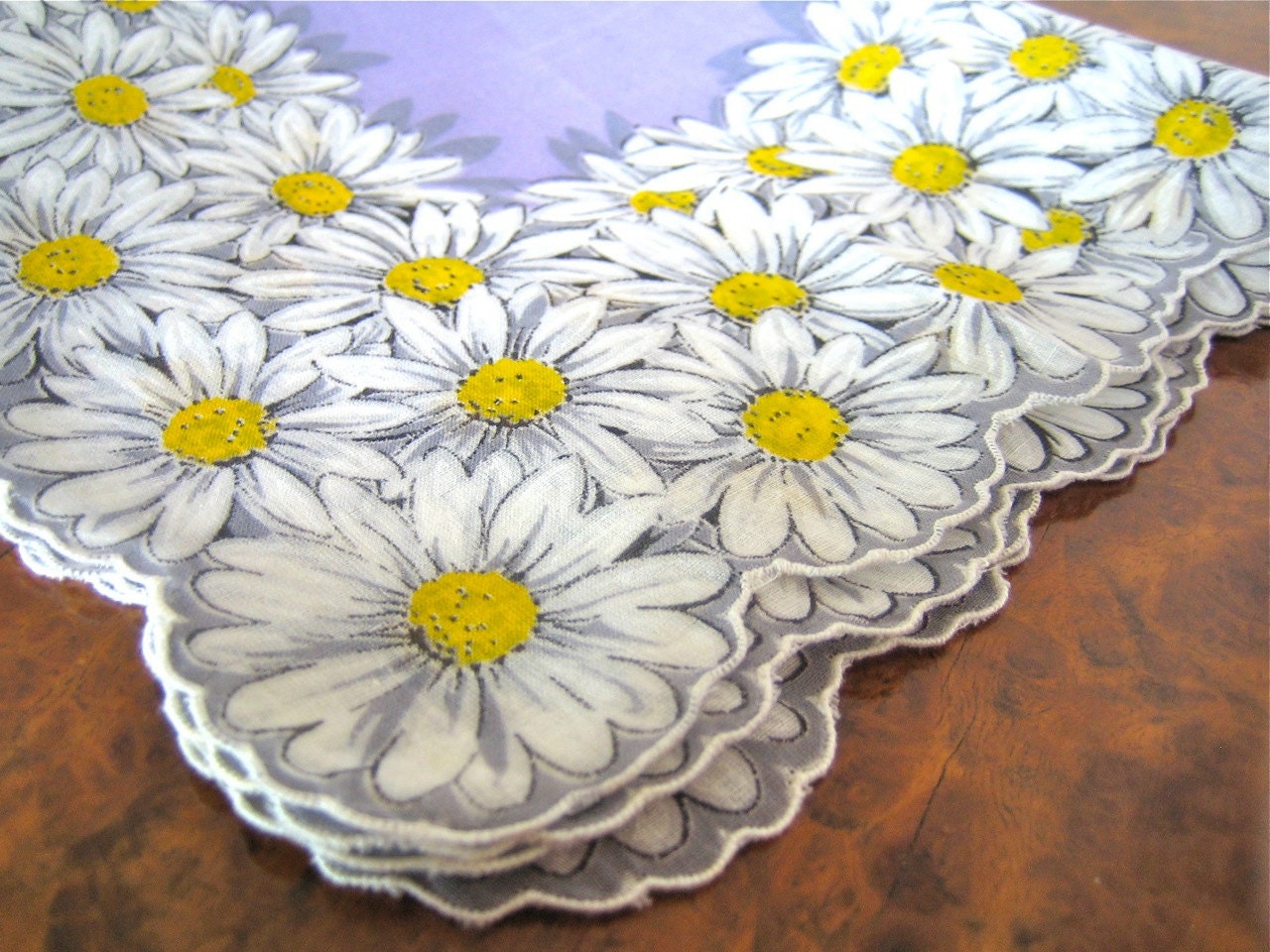 1950s handkerchief large size with crisp cotton daisies Perfect and unused Lilac white and yellow