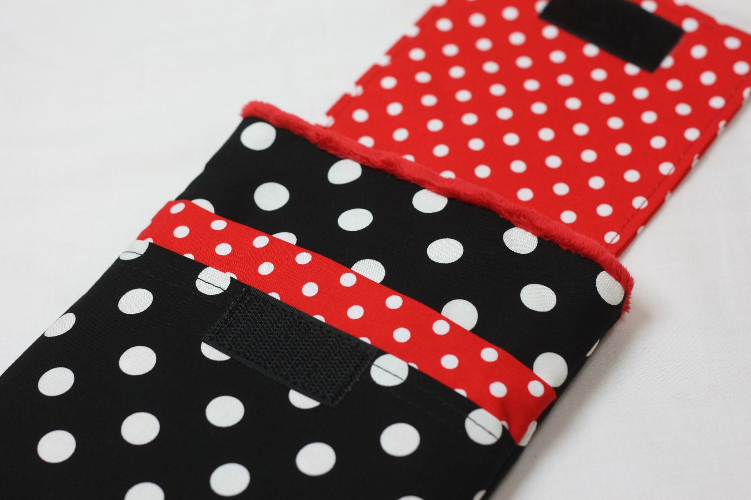 Case for your Ipad, iPad 2 sleeve - iPad PADDED cover for Tablets- MIni Dot with Minky and Pocket