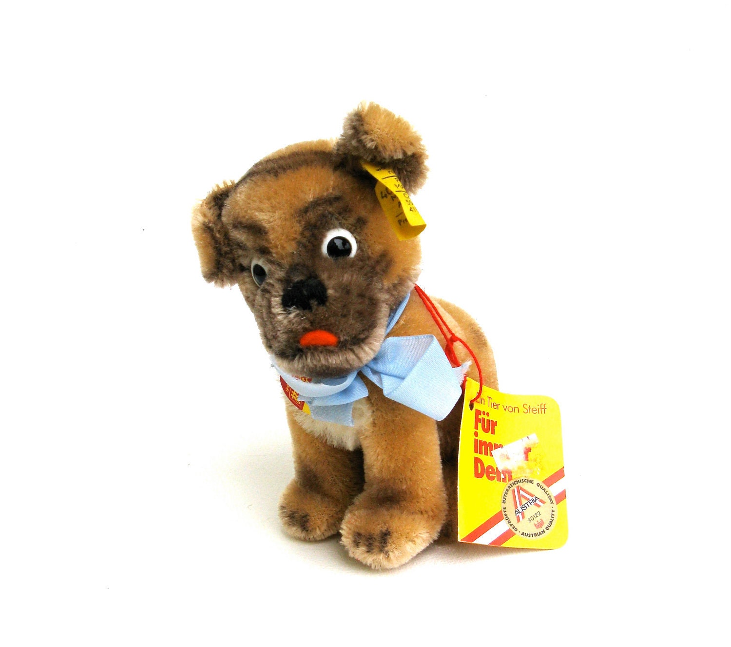 charming vintage steiff dog   ...  mopsy   ...    looking for a new home