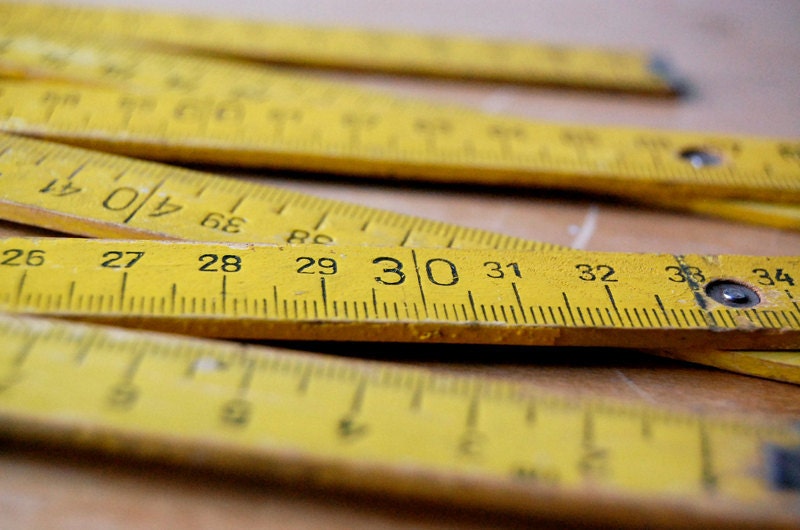 Vintage Yellow Wood Folding Carpenter Ruler 1 Meter 39 Inches for Measurement Work.