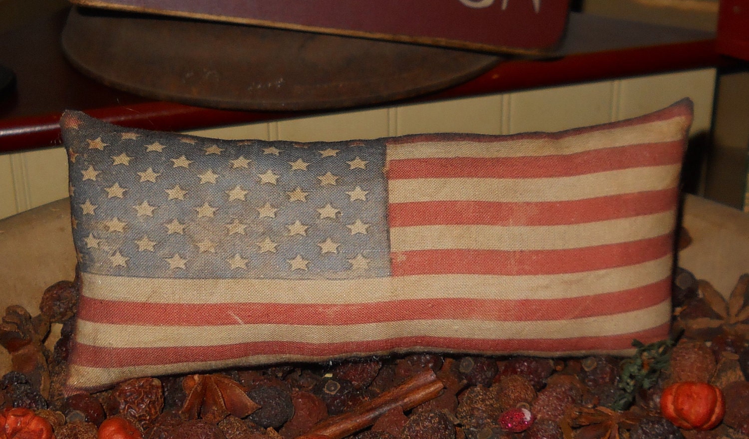 Amercian Flag Pillow Tuck