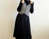 Vintge 80s Houndstooth Black & WhitePleat Dress Elegant Full Skirt Checkered Top