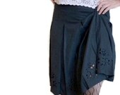 Black Linen Pleated Skirt Vintage 80s Eyelet Embroidered Classic