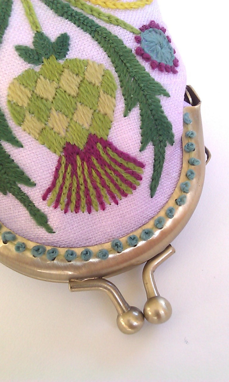 Kit : Thistle Coin Purse Crewel Embroidery Project