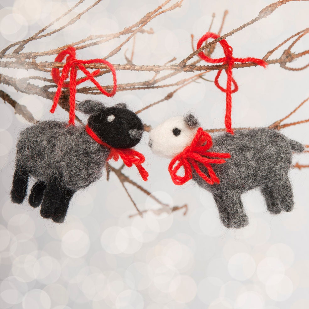 FREE SHIPPING Set of Two Grey Black White  Wool Needle Felted Christmas  Sheep Sculpture Decor Christmas Tree Present Decoration Red Bow