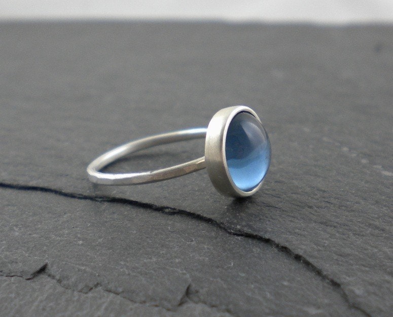 Ocean Blue Ring. Silver Hammered Band. Nautical, Glass, Simple
