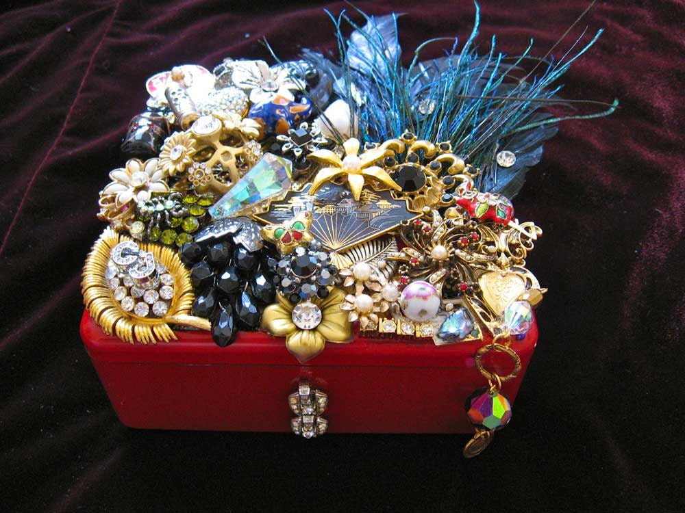 Karma Box Vintage Jewelry Embellished Red Mosaic Box