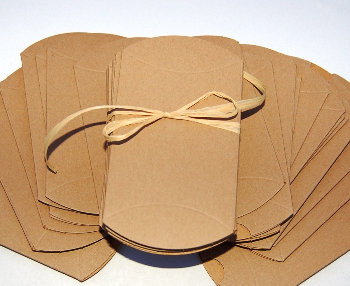 125 Kraft Pillow Boxes Plus 1 Free box size small