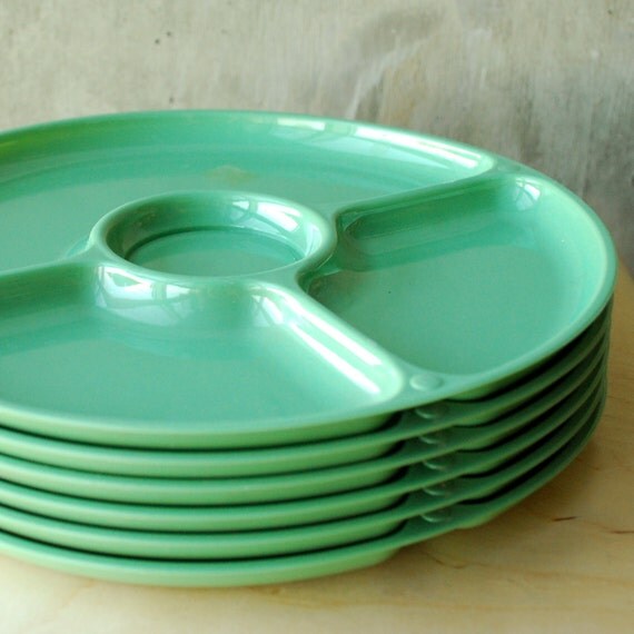 Vintage Picnic Set Set of 6 Summer Divided Picnic Plates by vint