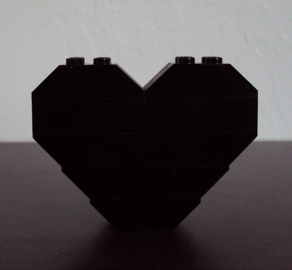 LEGO Heart Pin/Brooch (Black)