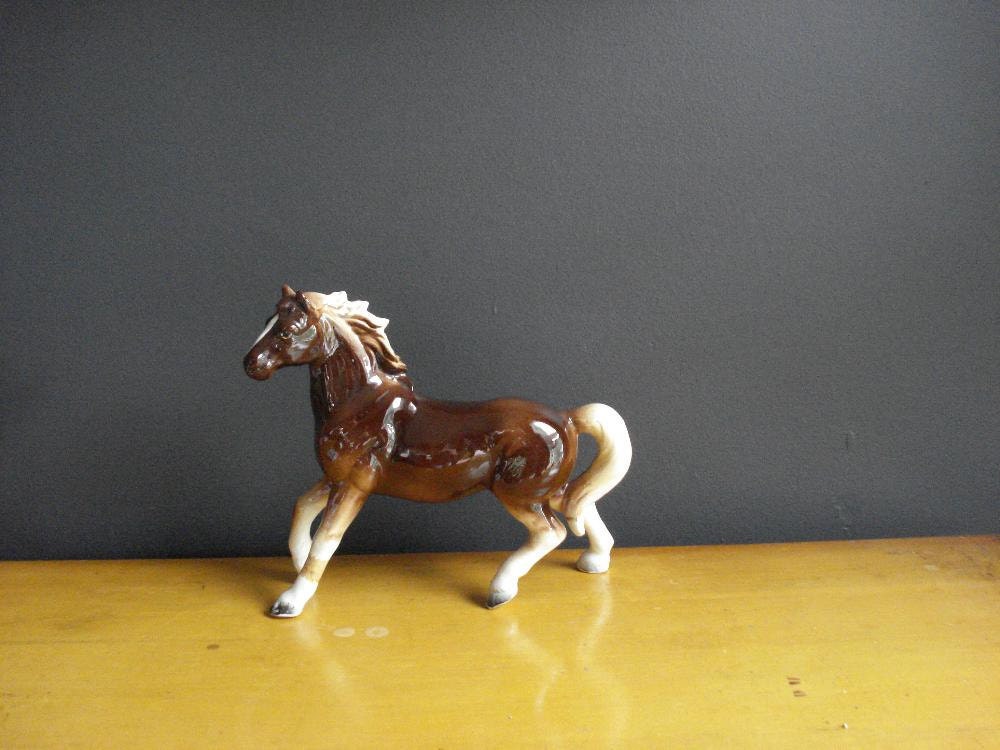 SALE - Western Porcelain - Vintage Ceramic Horse Figurine