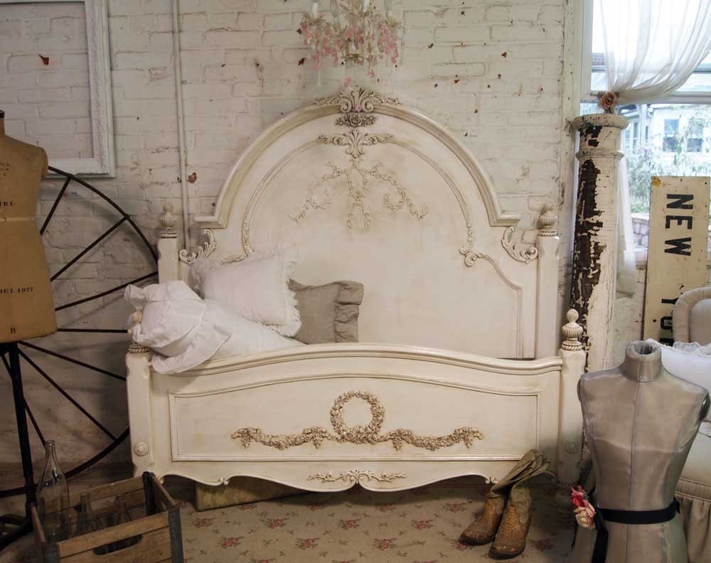 Painted Cottage Shabby Tea Stained Romance Bed