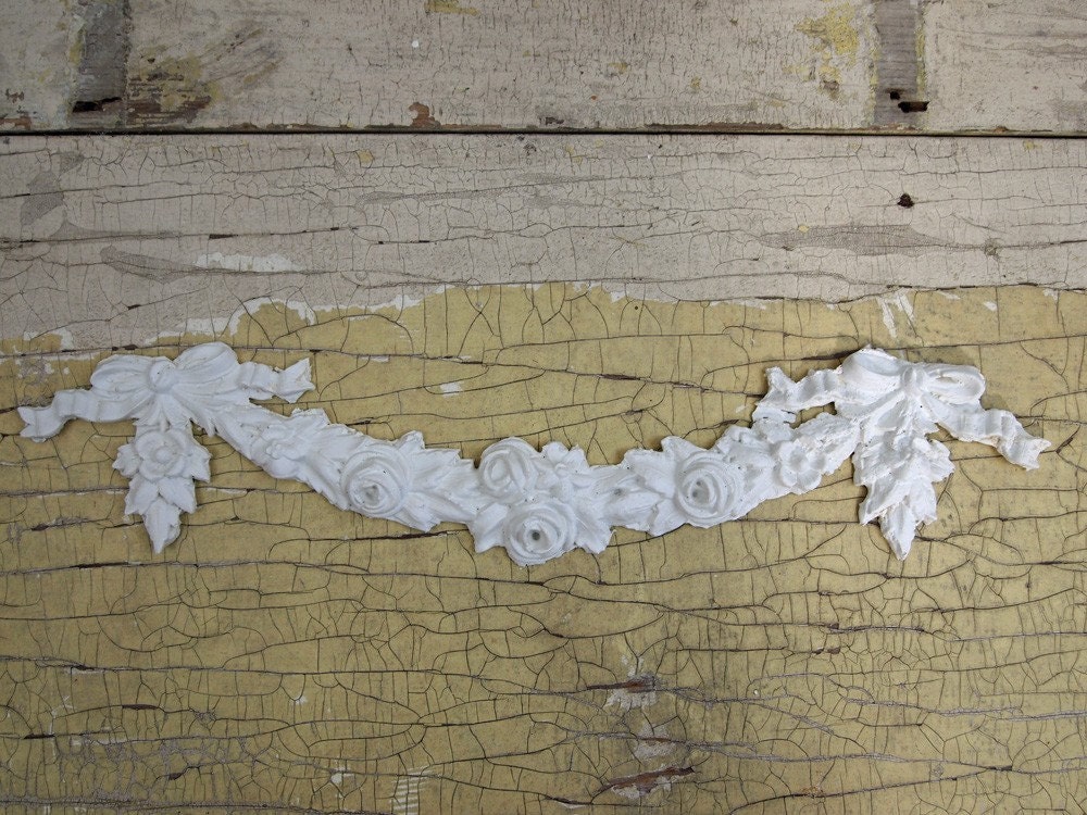 Painted Cottage Shabby White Rose Swag Appliques APP04