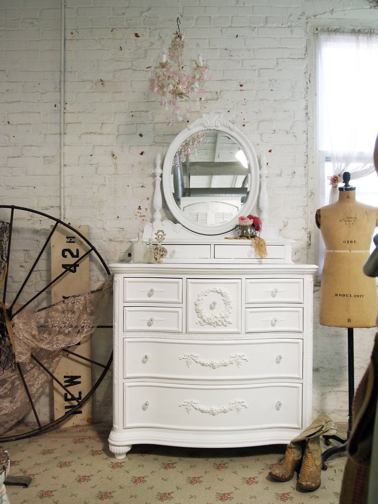 Painted Cottage Chic Shabby White Romance Dresser with Mirror CH15