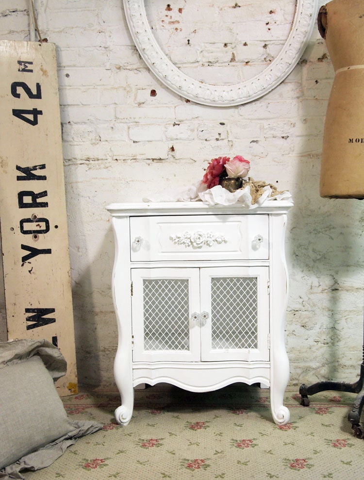 Painted Cottage Chic Shabby White Romantic French Night Table NT408
