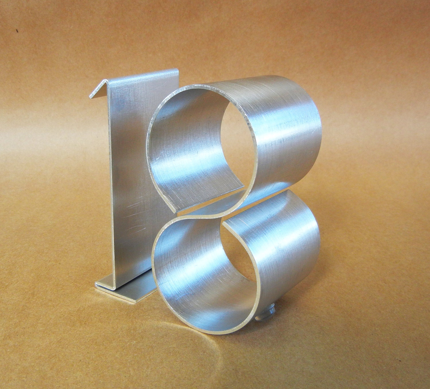 metal table numbers