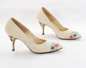 Ambassador for Embroidery .Flowerchild goes Pinup .Linen Pumps .stiletto heels by Mademoiselle -Womens size 7.5-