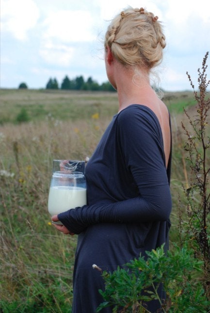 Deep Gray Forest Muse open-back longsleeved cotton LeMuse Dress for cozy days