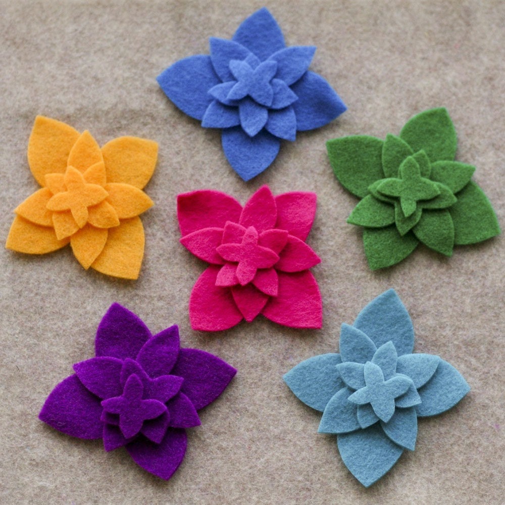 Wonderland - Dogwoods - 48 Die Cut Felt Flowers