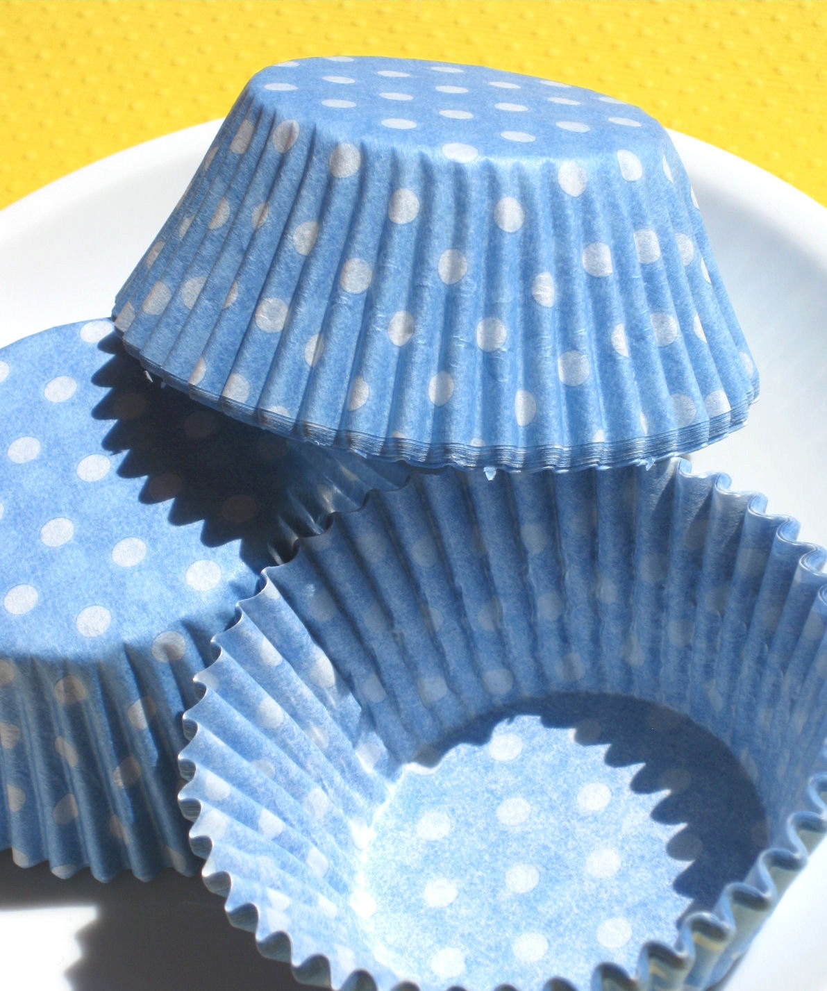 Light Blue Polka Dot Cupcake Liners (50)