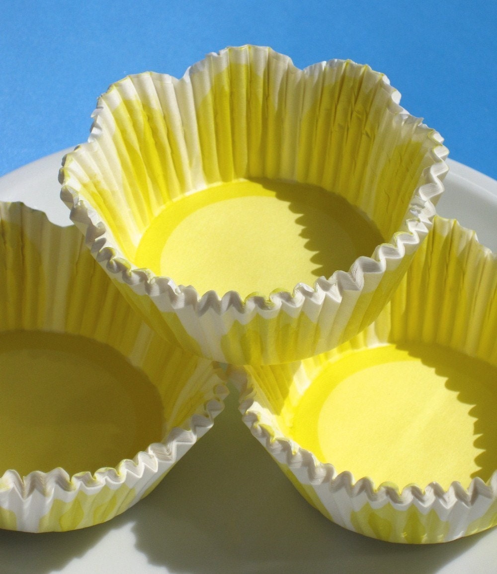 Yellow Tulip Flower Cupcake Liners Scallop by thebakersconfections