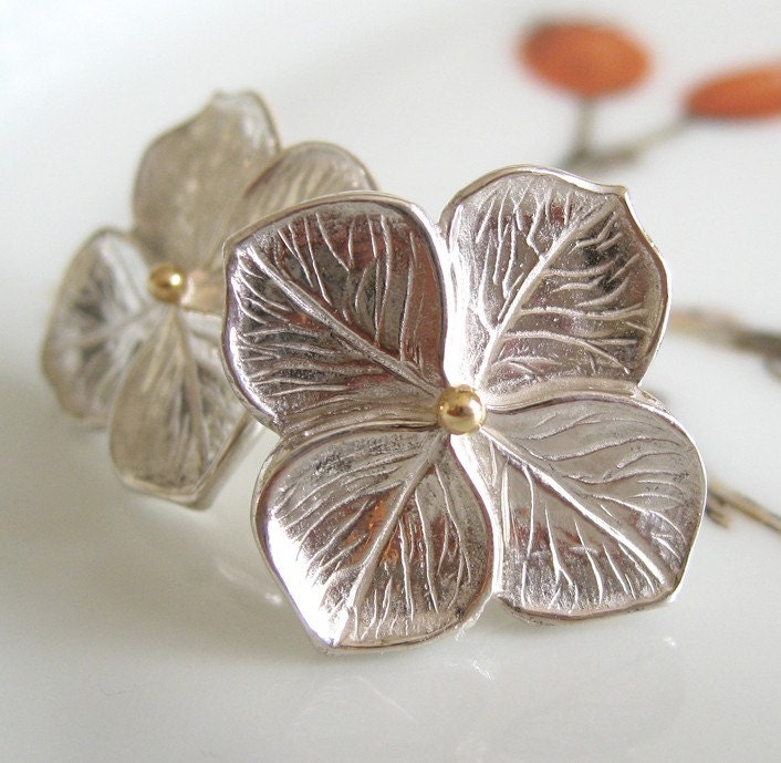 Oakleaf Hydrangea Petal Earrings Silver and 18k gold