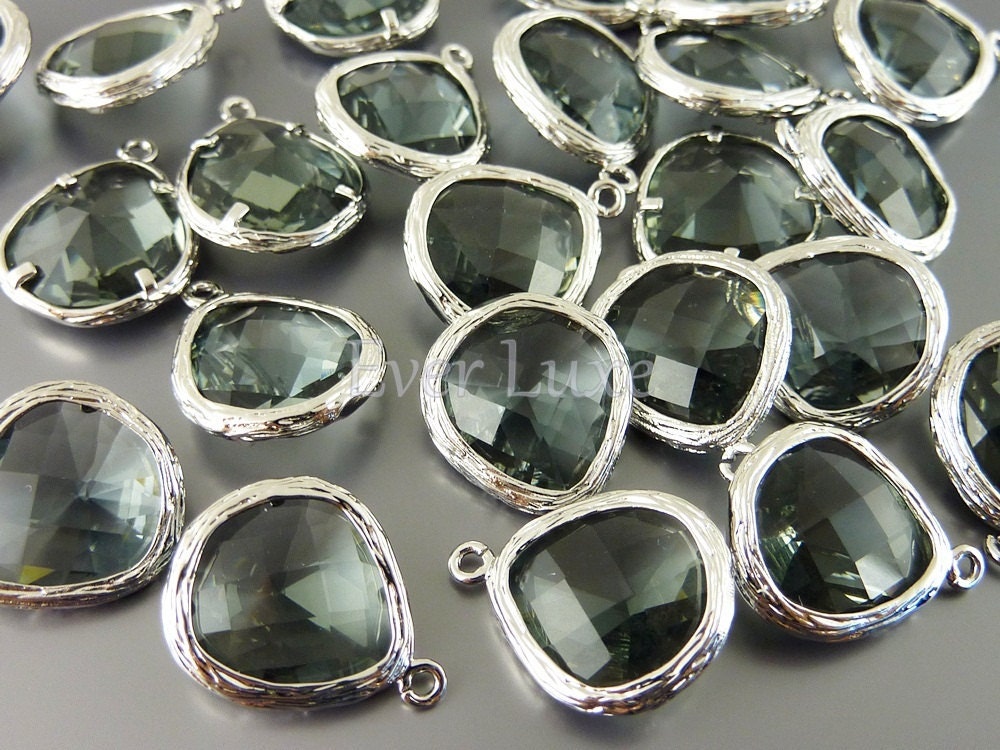 5058R-GR (2 pcs) Gray / Rhodium Faceted teardrop glass pendants