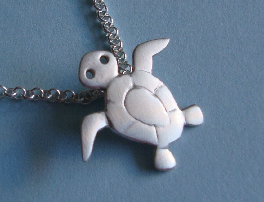 Baby Sea Turtle Necklace Kids Teen Stocking Stuffer Christmas jewelry gift girl cute charm necklace mom