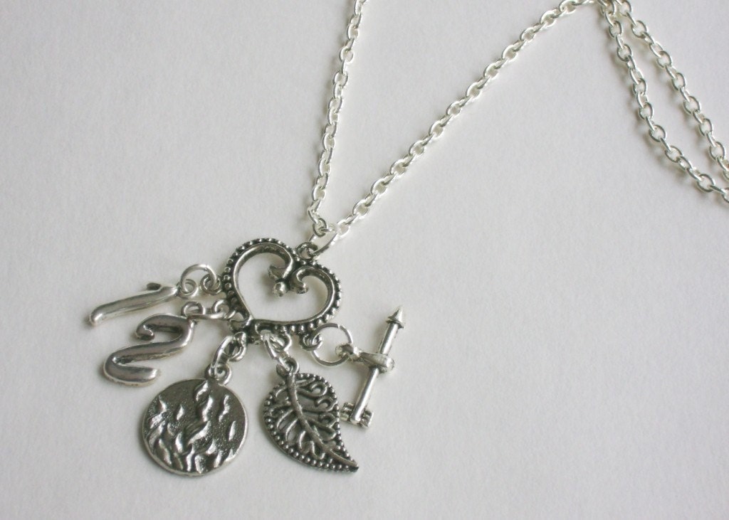 design your own charm necklace